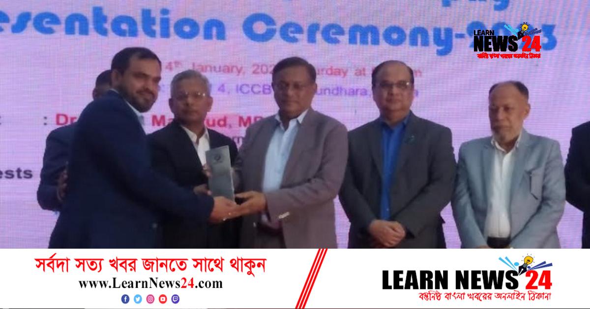 প্রতিকূল বিশ্বেও অর্থনীতিতে ভূমিকা রাখছে গার্মেন্টস ও এক্সেসরিজ শিল্প : তথ্যমন্ত্রী প্রতিকূল বিশ্বেও অর্থনীতিতে ভূমিকা রাখছে গার্মেন্টস ও এক্সেসরিজ শিল্প : তথ্যমন্ত্রী