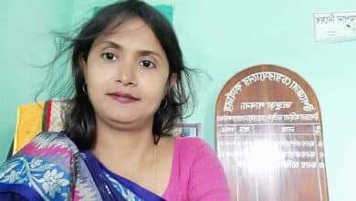 পাবনায় বিস্ফোরক মামলায় মহিলা লীগ নেত্রী পাখি গ্রেফতার